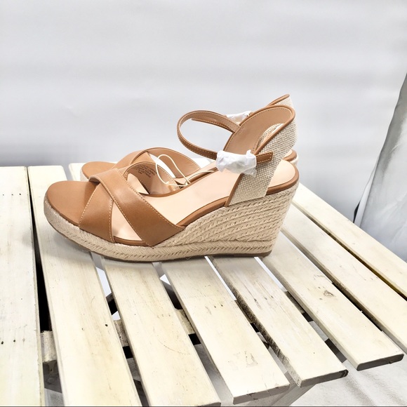 NWT Ann Taylor Cashew Espadrille Wedge San… - Picture 7 of 8